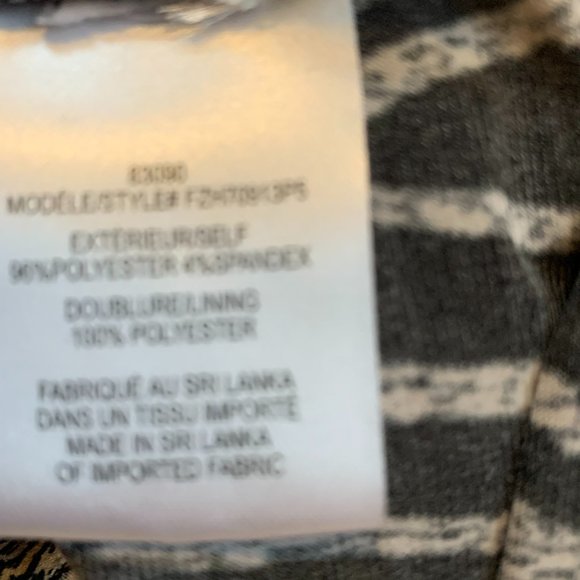 Laura petite Dress, Size 10 - Picture 5 of 5